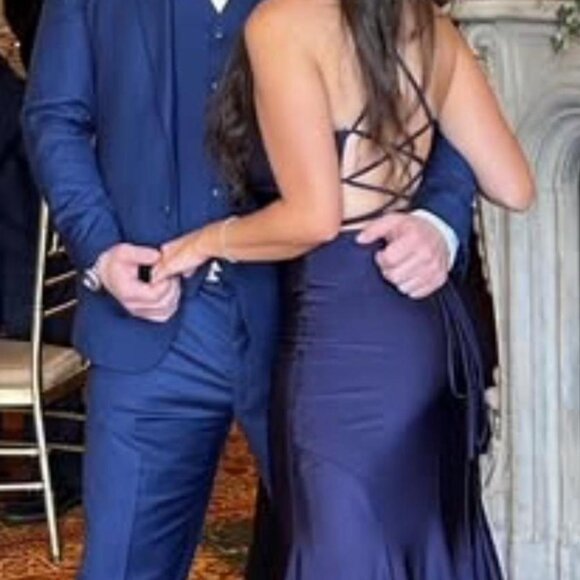 Navy blue La Femme Prom dress - Picture 3 of 3